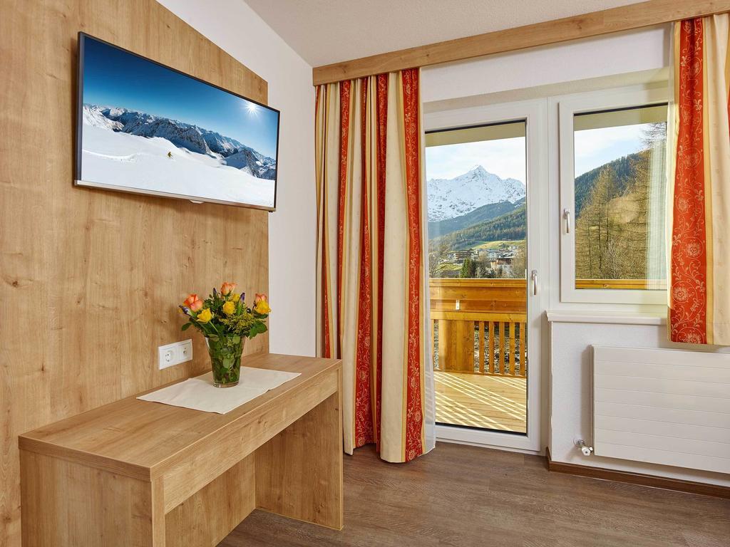 Appartement Gaestehaus Bergkristall Зёльден Номер фото