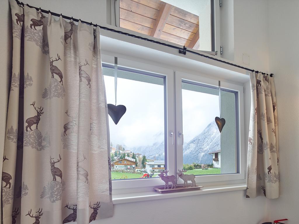 Appartement Gaestehaus Bergkristall Зёльден Экстерьер фото