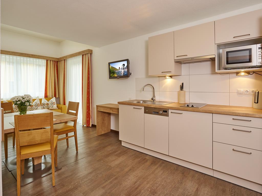 Appartement Gaestehaus Bergkristall Зёльден Экстерьер фото